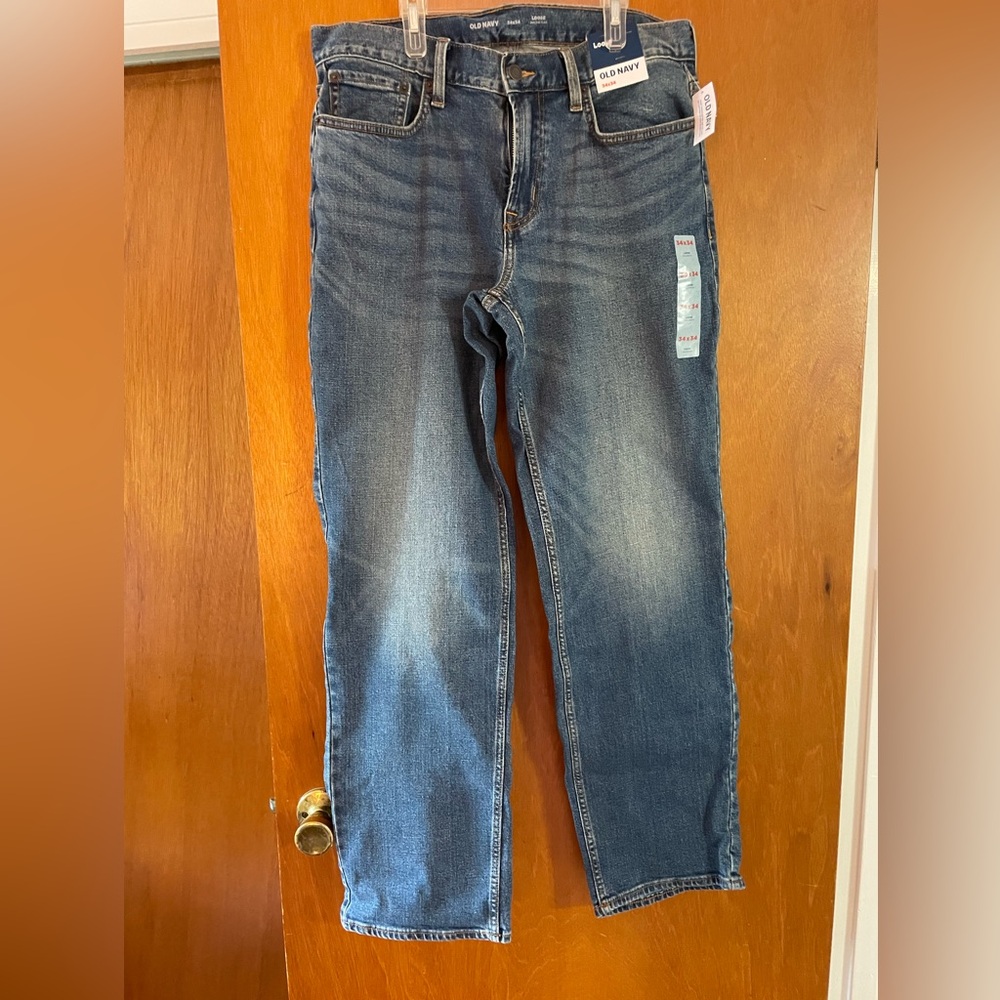 Denim loose built with flex Old Navy Jeans. Size 34x34. Brand New with tags
